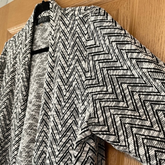 Kasper Women's Chevron Print Black/White Open Front Cardigan 3/4 Sleeves - Picture 5 of 8
